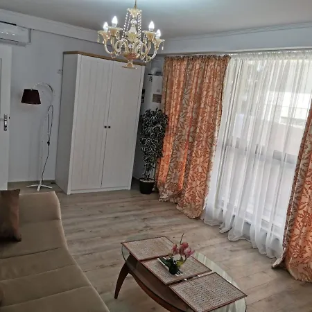 Bella Apartment *